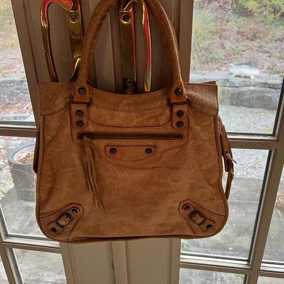 Balenciaga Tan Leather Shoulder Bag - Picture 1 of 10